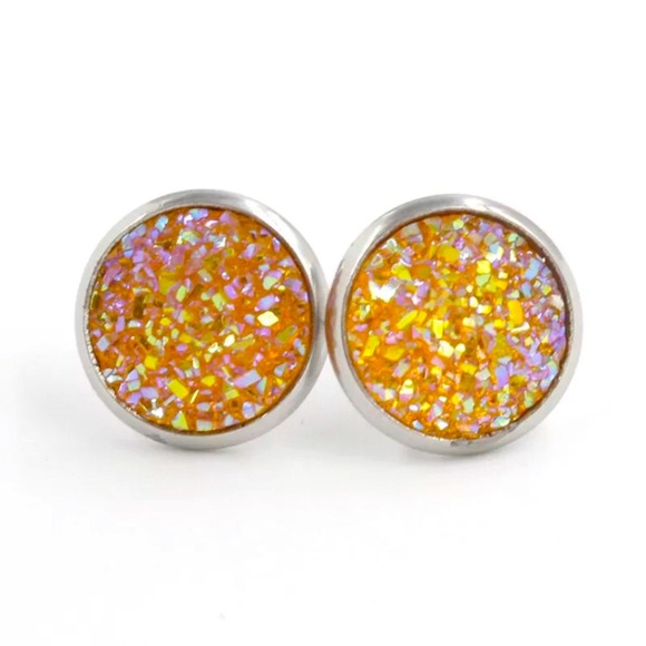 6 pair faux Austrian Crystal stainless stud - Picture 3 of 7